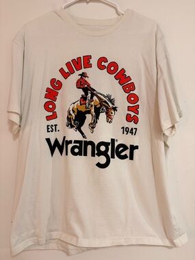 Wrangler Cream Logo Tee
